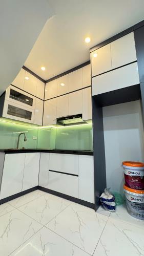HÀNG HIẾM!!!  Nhà riêng 30.3m2, nhỉnh 6 tỷ ở Phạm Ngọc Thạch, Đống Đa, Hà Nội Siêu Hot - 2