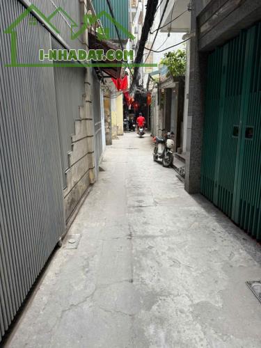 💰NHỈNH 5 TỶ CÓ NHÀ KHƯƠNG TRUNG - THANH XUÂN , THOÁNG SÁNG , 50m ra ngõ ô tô