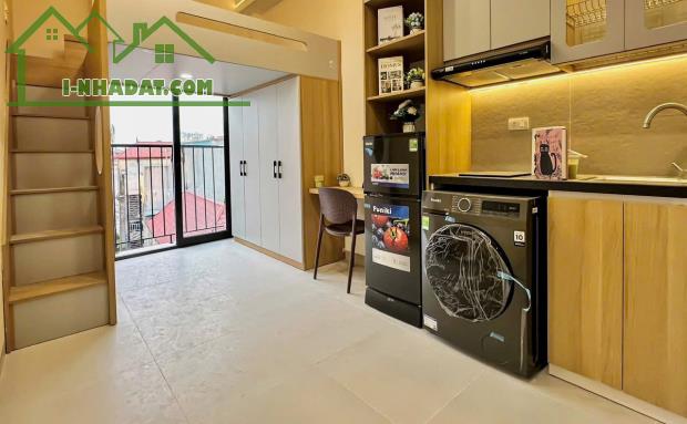CHỦ CẦN BÁN GẤP LÔ GÓC 3 MẶT THOÁNG– THANG MÁY–20 PHÒNG KHÉP KÍN FULL ĐỒ – DÒNG TIỀN