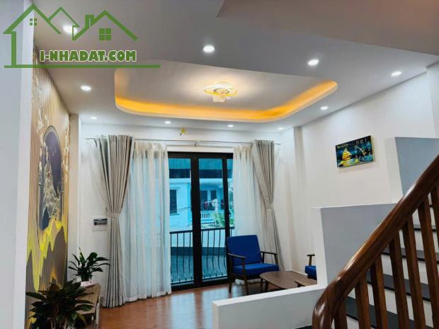 💥 Nhà Đẹp Cổ Điển A - Ô Tô Gần - Cách Trục Chính Tứ Hiệp 100m - 43m² - Chỉ 5,4 Tỷ 💥 - 1