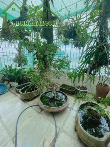 Nhà 5 tầng Ngọc Thụy, ô tô 7 chỗ đỗ cửa, lô góc, chỉ với 5.x tỷ.