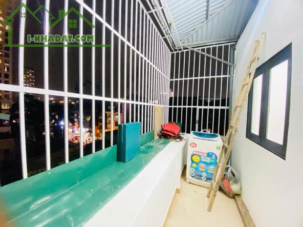 Nhà siêu đẹp ngay gần phố Vũ Trọng Phụng - công năng, tiện ích đầy đủ - 4