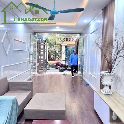 NHỈNH 14 TỶ - NGUYỄN NGỌC NẠI - THANH XUÂN -PHÂN LÔ -Ô TÔ -NGÕ THÔNG - 3