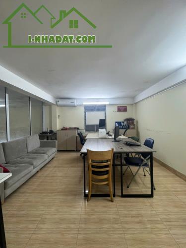 # Mặt Tiền Kinh Doanh gần Tiểu La, Chợ Hoà Cường, 3 mặt thoáng, 70m2, 2.5 tầng, 6 tỷ - 3
