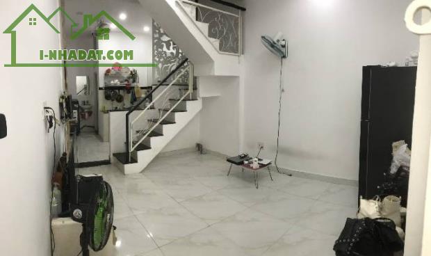 Đường Phan Đăng Lưu, Phú Nhuận Nhà 3Tầng - 35m2 (5P ngủ) - Hẻm 4m - Giá chỉ 4.5tỷ - 2