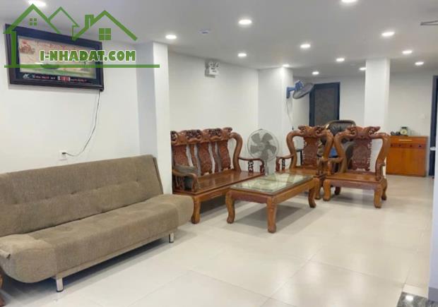 Khách sạn 8 tầng mặt tiền Hoàng Hoa Thám  dt 98m2 bán: 40 tỷ  lh: 0905724084 phạm đức hải - 3