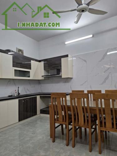 CHỈ 7,9 TỶ NHÀ 65M2 PHỐ THẠCH BÀN, LONG BIÊN - ĐẦU TƯ, GIỮ TIỀN, Ở ĐỀU TỐT - 1