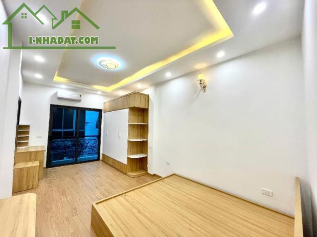 HÒA BÌNH ĐỐNG ĐA, HÀNG HIẾM GẦN PHỐ - NHÀ MỚI ĐẸP XÁCH VALY ĐẾN Ở LUÔN - CHỦ TẶNG NỘI - 4
