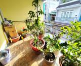 Về quê an dưỡng tuổi già, cần bán gấp nhà đẹp 3 tầng hẻm xe hơi Thoại Ngọc Hầu chỉ 7.x tỷ.