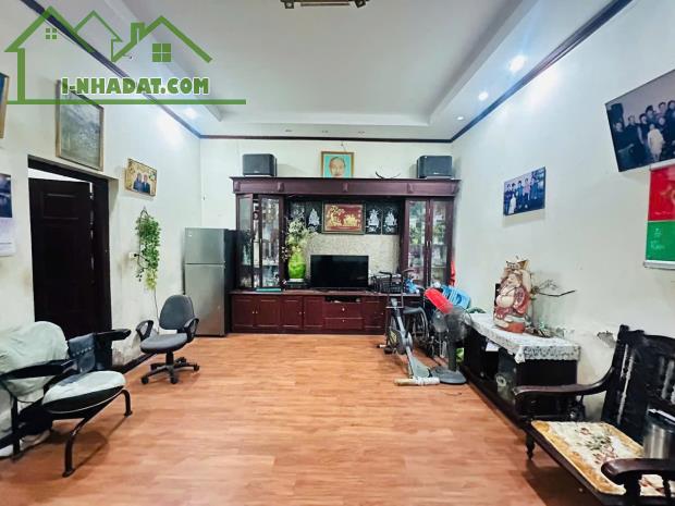 NGUYỄN TRÃI TRUNG TÂM QUẬN 72M CHỈ 11 TỶ, MẶT TIỀN QUYỀN LỰC - NGÕ ĐẸP - GẦN PHỐ - GẦN Ô - 1