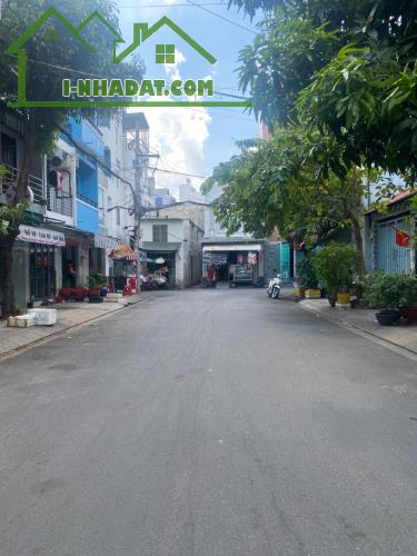 BÁN NHÀ QUẬN TÂN PHÚ, GẦN KÊNH TÂN HOÁ, 30M2, HẺM XE HƠI, NHỈNH 4 TỶ - 1