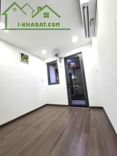 BÁN NHÀ QUẬN TÂN PHÚ, GẦN KÊNH TÂN HOÁ, 30M2, HẺM XE HƠI, NHỈNH 4 TỶ - 4