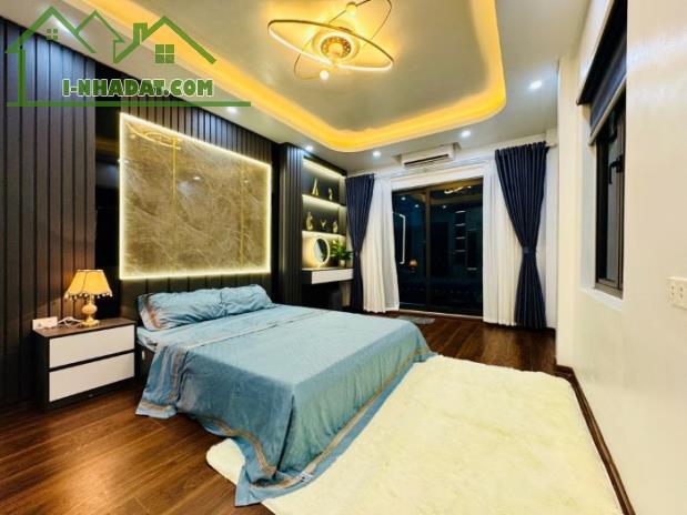 BÁN NHÀ PHỐ LÊ TRỌNG TẤN, 5 TẦNG THANG MÁY, HƠN 50M2 - 1