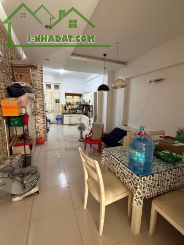 Bán nhà Đẹp ngay bến xe quận 8, giáp Tạ Quang Bửu, 4x22 phân lô chỉ 9 tỷ - 2