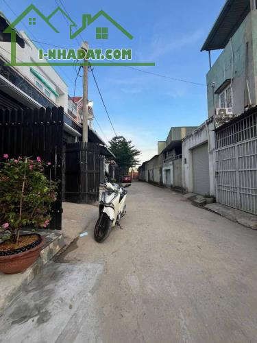 SIÊU PHẨM NHÀ PHỐ, 90M2- 4 TẦNG-HUỲNH THỊ HAI, QUẬN 12- Ô TÔ NGỦ TRONG NHÀ, CHỈ NHỈNH 5 TỶ - 5