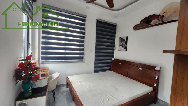 NHÀ LÔ GÓC 2 MẶT TIỀN ĐƯỜNG - THIẾT KẾ HIỆN ĐẠI -TẶNG LẠI TOÀN BỘ NỘI THẤT MỚI ĐẸP - 1