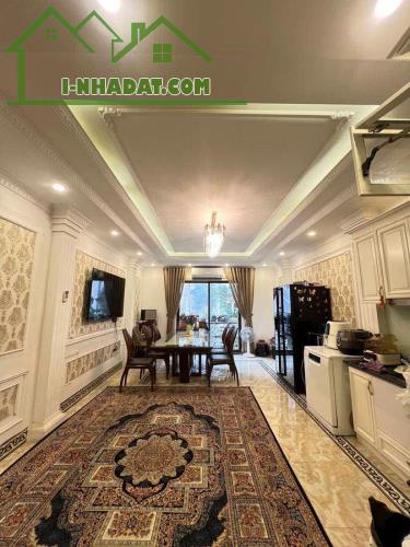 Bán nhà phố Thái Hà phân lô ô tô , thang máy , nhà đẹp ở ngay - 22.5 tỷ