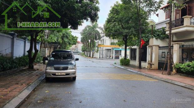 KHU VIP! Phân Lô Lâm Hạ, 90M, MT 6M, ô tô tránh KD dòng tiền, Xây Tòa Nhà Tuyệt Đẹp,