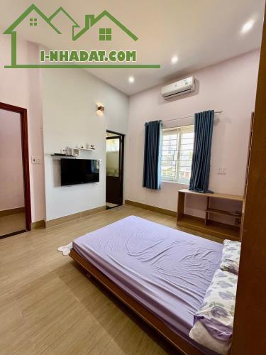 SIÊU RẺ - TÌM ĐÂU RA CĂN THỨ 2 GIÁ ĐẦU TƯ - MẶT PHỐ VIP - FULL NỘI THẤT