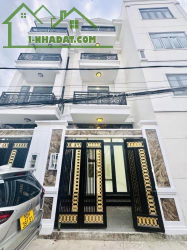 Bán nhà mặt phố Quốc Lộ 13, Thủ Đức, 60m², 4 tầng, 6.75  tỷ, sổ hồng