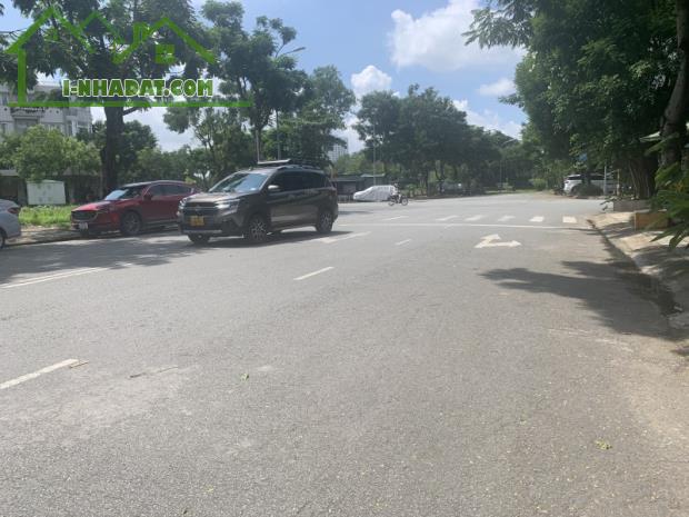C125 🔥 CƠ HỘI ĐẦU TƯ HIẾM CÓ - ĐẤT MẶT TIỀN NGUYỄN THỊ THẬP, QUẬN 7 🔥