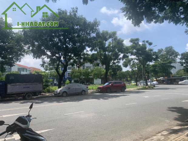 C125 🔥 CƠ HỘI ĐẦU TƯ HIẾM CÓ - ĐẤT MẶT TIỀN NGUYỄN THỊ THẬP, QUẬN 7 🔥 - 1