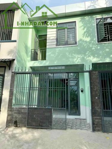 Bán gấp dãy trọ cạnh ĐH Công Nghiệp, Giá 5 tỷ 488, Nguyễn Tư Giản, SHR, 12 phòng