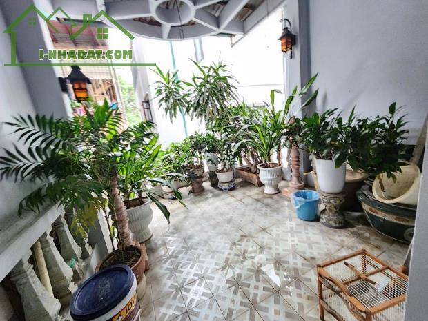 Lê quý đôn- hai bà trưng-56m-11tỷ-196tr/m (HIẾM)