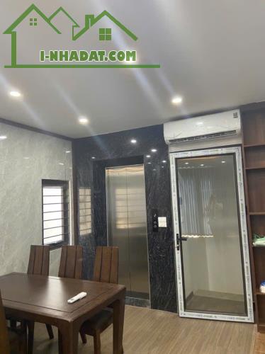 NHÀ 6 TẦNG – THANG MÁY – AN DƯƠNG VƯƠNG – VIEW SÔNG HỒNG THOÁNG MÁT.