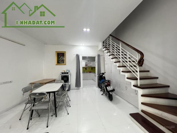 🏠 Giá tốt! Bán nhà 4 tầng trung tâm TP Nha Trang – hẻm thông, gần biển, sổ hồng hoàn - 4