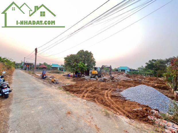 ĐẤT NỀN KHU DÂN CƯ MỚI NGAY CẠNH BỬU LONG