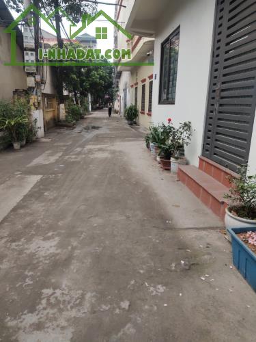 BÁN NHÀ HỌC VIÊN TÀI CHÍNH - BẮC TỪ LIÊM - DT57M2 - 4 TẦNG - GIÁ 8, TỶ 
- ĐỂ Ở - KINH - 1