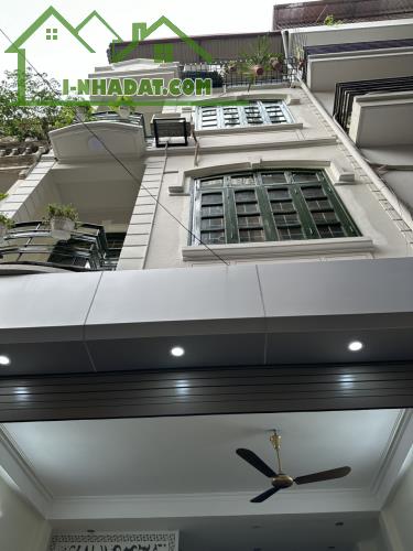 DUY NHẤT CHỈ 18 TỶ !! BÁN ĐẤT TẶNG NHÀ VẠN PHÚC - LIỄU GIAI - 65M2 - PHÂN LÔ Ô TÔ - HIẾM - 2