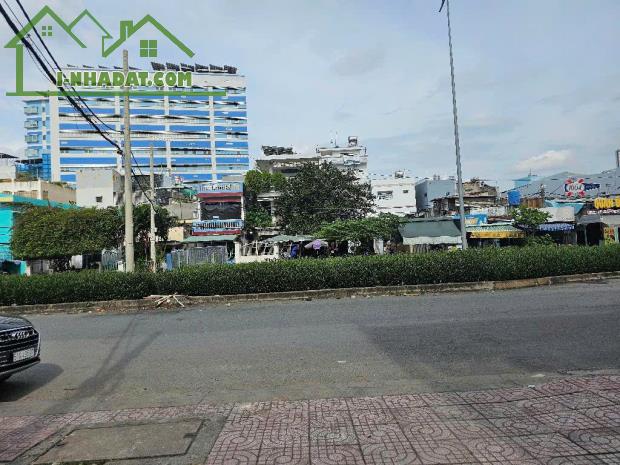 BÁN GẤP NHÀ,HXH,SHR,DT:87M2 .CHỈ 5.8 TỶ .Đ.TRẦN XUÂN SOẠN.KẾ HIM LAM. TRUNG TÂM QUẬN 7.