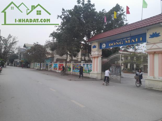 NHÀ ĐỒNG MAI LÔ GÓC ÔTÔ ĐỖ CỬA GẦN TRƯỜNG HỌC