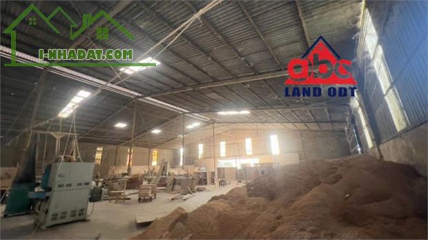 XT258 xưởng sản xuất có sẵn máy, khu vực sơn, khung thép kiên cố, nhà xưởng xa dân cư - 2