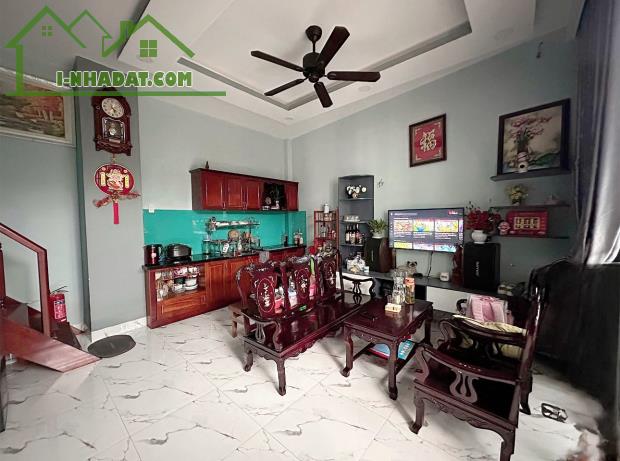 BÁN NHÀ 2 TẦNG HẺM Ô TÔ PHƯỜNG PHƯỚC HẢI NHA TRANG - 1