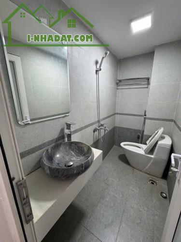 NHỈNH 5 TỶ CÓ NGAY 48M NHÀ NGÔ GIA TỰ - LÔ GÓC - FULL CÔNG NĂNG - VÀI BƯỚC RA VƯỜN HOA -