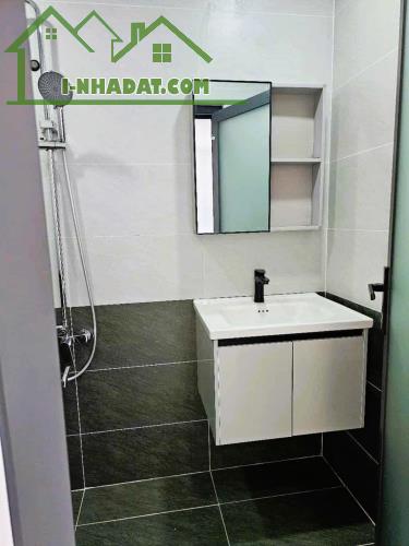 TÂN BÌNH – ÂU CƠ, LẠC LONG QUÂN – HẺM XE HƠI THÔNG – NHỈNH 4 TỶ - 4