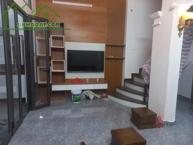 Bán nhà Đường Láng, Đống Đa, 50m2, mặt tiền 5m, 9.5 tỷ ở ngay - 1