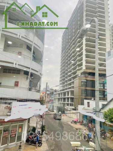 Căn góc 2 MT hiếm có, ngang khủng 18.75m, ngay Trung Tâm Quận 5 - 2