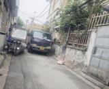 Nhanh tay. 3 tỷ 8 Nhà c4 Ngõ 293 Ngọc Thuỵ 50m x 4m4 đường oto tải tránh ba gác. LH