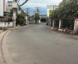 Quận 12 Bán Nhà Sát Mặt Tiền - Giáp Tân Bình - Xe Hơi Đậu Trong Nhà - Gần 100m2 - Ngang 4.