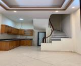Bán nhà Dương Nội, ngõ thông oto đỗ gần 32m2*3T giá chỉ 3.8 tỷ!