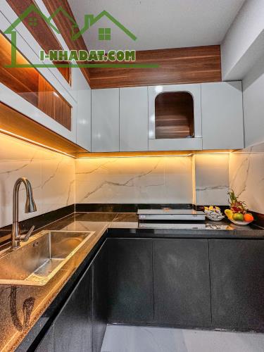 Bán nhà 3 Tầng siêu đẹp Full nội thất Kiệt ôtô 246 Hùng Vương, phường An Cựu, TP Huế - 3