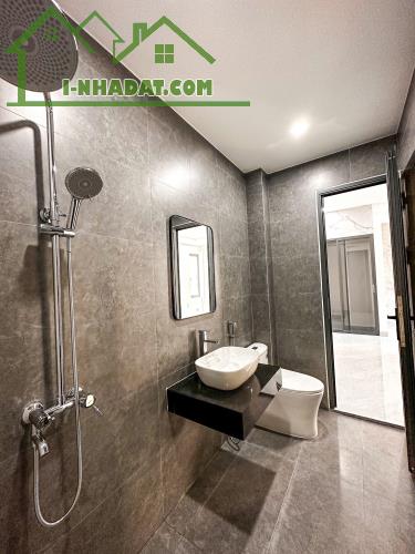 Bán nhà 3 Tầng siêu đẹp Full nội thất Kiệt ôtô 246 Hùng Vương, phường An Cựu, TP Huế - 5