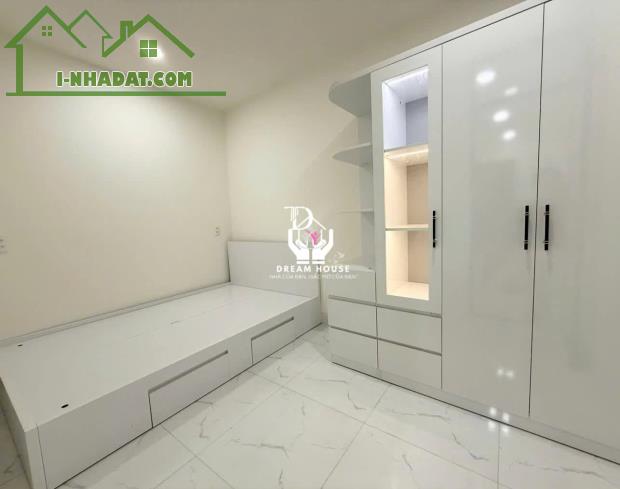🏠 BÁN NHÀ MỚI XÂY – HẺM B7 (SONG HÀO), PHƯỚC HẢI, NHA TRANG – GẦN TRUNG TÂM
Xin vía có - 2