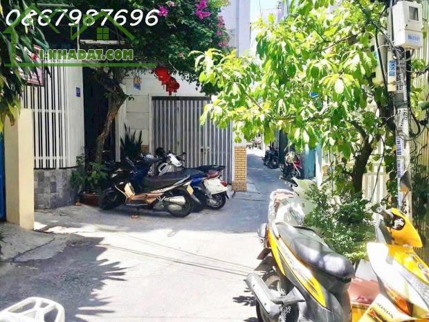 BÁN NHÀ 2 TẦNG HẺM BÙI THỊ XUÂN – PHƯỚC TIẾN, TRUNG TÂM NHA TRANG – SỔ HỒNG HOÀN CÔNG