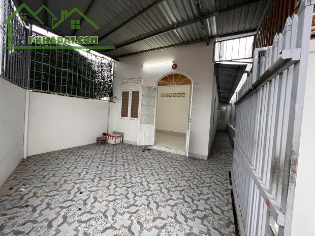 Bán nhà cấp 4 96,8m2 cách đường Võ Nguyên Giáp 150m, Nha Trang