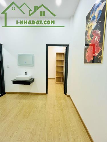 Siêu phẩm HXH Phan Văn Hớn ,Q12, 2Tx 99m2 . Giá chỉ  5.98 tỷ (TL)